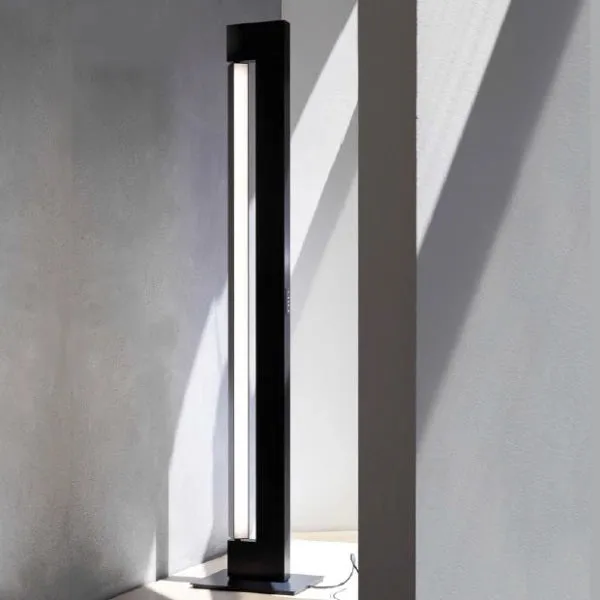 ARA LED DTW Floor Lamp