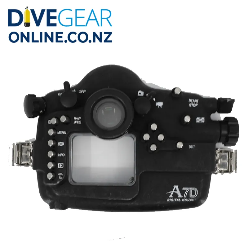 Canon 7D dSLR camera and Aquatica Aluminium Underwater Housing - Used