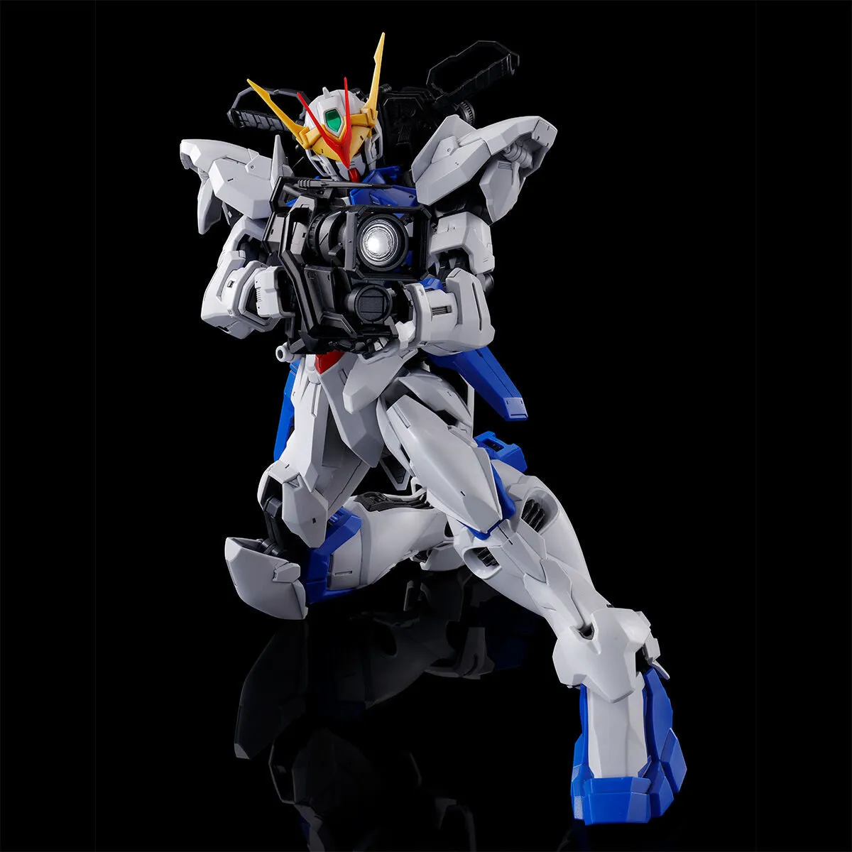 MG Gundam Astray Out Frame D 1/100