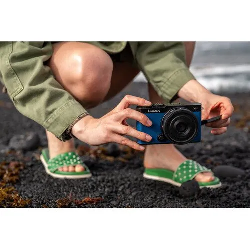 Panasonic Lumix S9 Mirrorless Camera with S 20-60mm f/3.5-5.6 Lens (Night Blue)