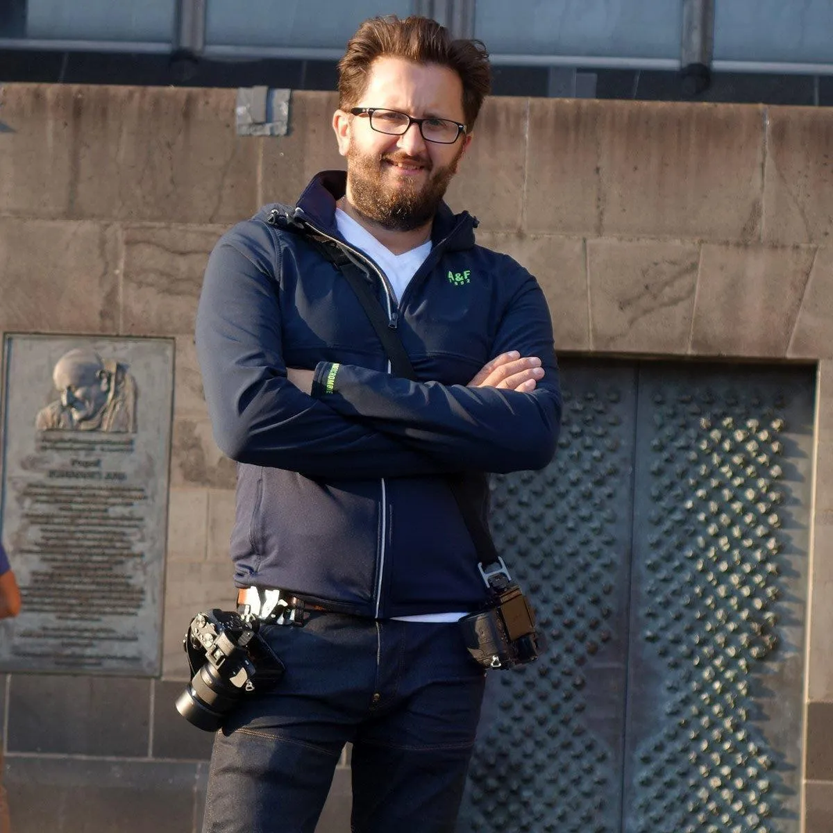 SH1 Belt Holster with Sphere for DSLR and Mirrorless Cameras