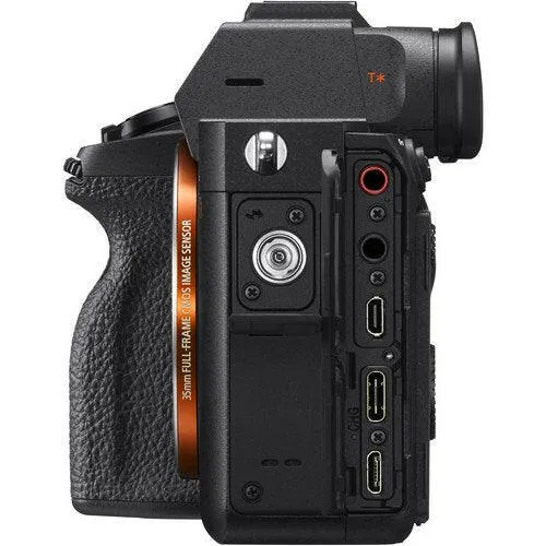 Sony Alpha a7R IVA Mirrorless Digital Camera with FE 28-70mm f/3.5-5.6 OSS Lens